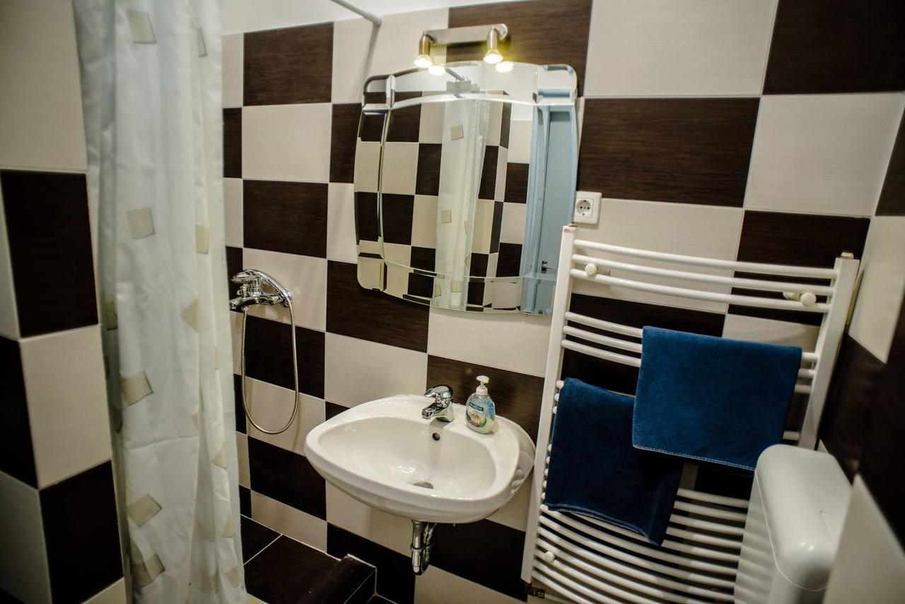 بودابست Central New Home With 3 Bedrooms, A/C And Balcony المظهر الخارجي الصورة