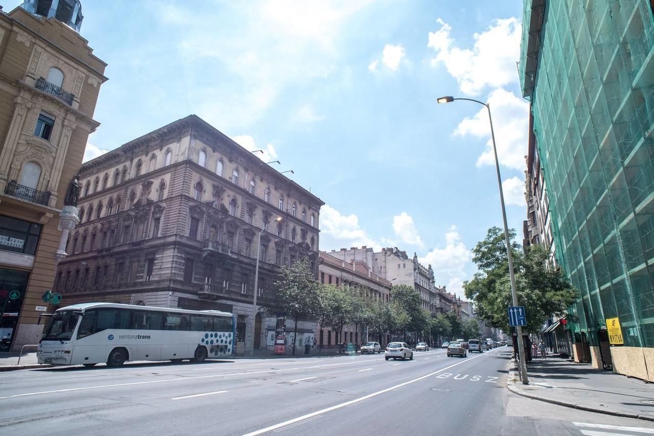 بودابست Central New Home With 3 Bedrooms, A/C And Balcony المظهر الخارجي الصورة