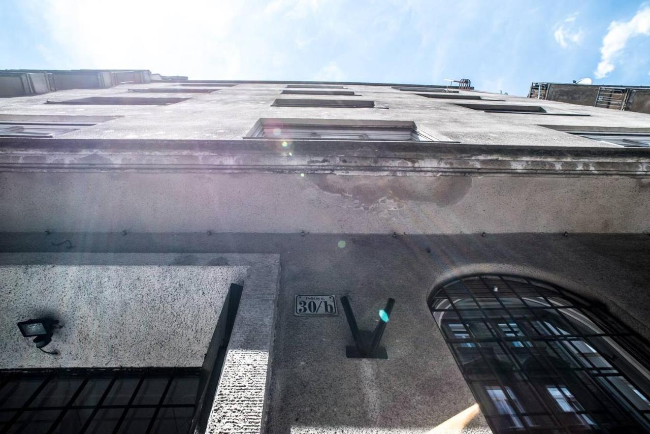 بودابست Central New Home With 3 Bedrooms, A/C And Balcony المظهر الخارجي الصورة
